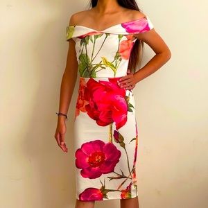 Hope & Ivy Bardot Pencil Dress Woman’s Size 2